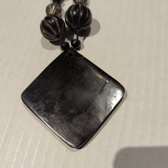 Vintage Carved Wooden Beaded Necklace Pendant Boho Tribal Ethnic Earthy - Picture 6 of 8